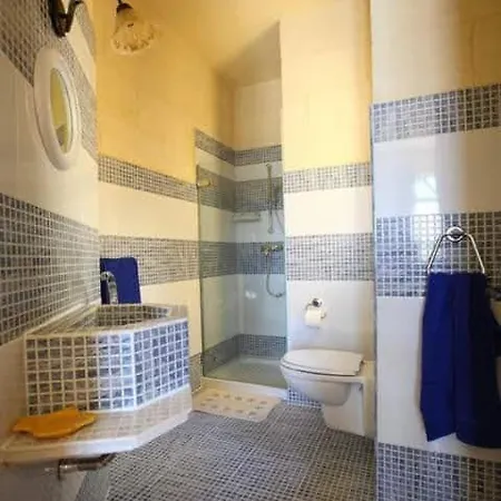 3 Bedroom With Private Pool & Views * Għajnsielem
