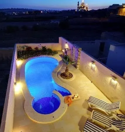 3 Bedroom With Private Pool & Views Tatil Evi *